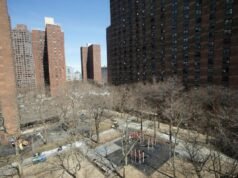 Los delincuentes de NYCHA se pudren en la superficie sobre una masa apestosa de corrupción