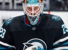 Yaroslav Askarov de San Jose Sharks agradecido con Mackenzie Blackwood