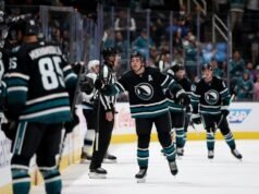 Macklin Celebrini y los San Jose Sharks descontentos ante LA Kings