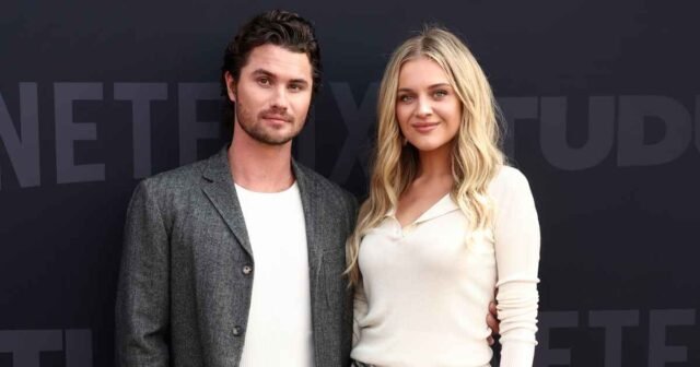 Chase-Stokes-and-Kelsea-Ballerini-GettyImages-2218031571.jpg