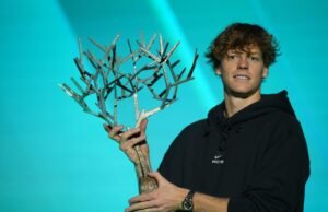 Sinner recupera el primer puesto tras vencer a Auger-Aliassime en la final del Masters de París