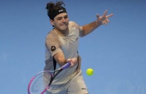 El finalista del año pasado, Fritz, vence al último participante Musetti en las Finales ATP