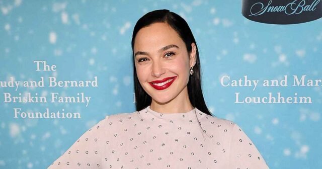 Gal-Gadot-Reveals-If-Shed-Return-For-Evil-Queen-Spinoff.jpg