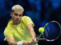 Finales ATP: Alcaraz comienza ganando con victoria sobre De Miñaur