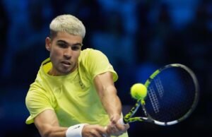 Finales ATP: Alcaraz comienza ganando con victoria sobre De Miñaur
