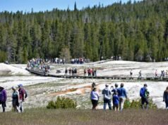 Las tarifas más altas para los extranjeros que visitan los parques nacionales de EE. UU. alimentan la preocupación por el turismo – The Mercury News