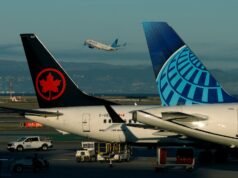 A medida que se acerca el Día de Acción de Gracias, los retrasos en los vuelos continuarán incluso si finaliza el cierre