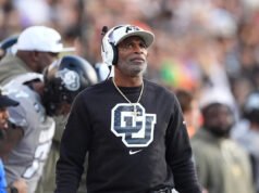 Colorado eliminado de la contienda por el tazón en el tercer año bajo Deion Sanders con derrota ante West Virginia