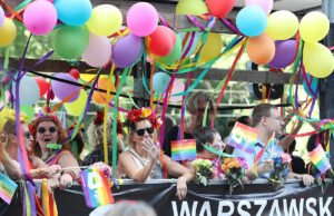 El máximo tribunal de la UE pide a Polonia que reconozca los matrimonios entre personas del mismo sexo registrados en otros lugares de Europa