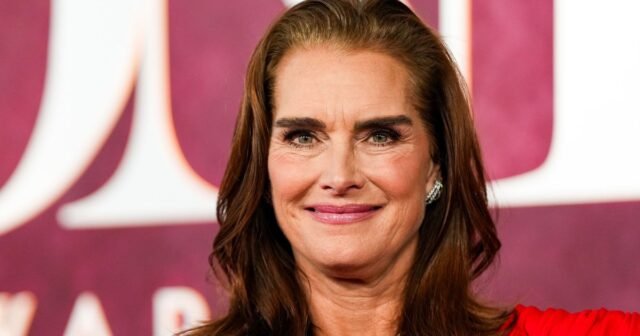 brooke-shields-lash-serum.jpg