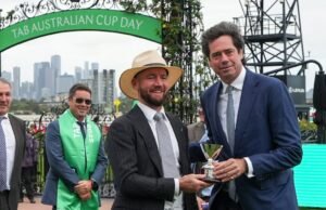 Gillon McLachlan respalda la construcción del estadio Hobart de los Tassie Devils a pesar de los continuos disturbios