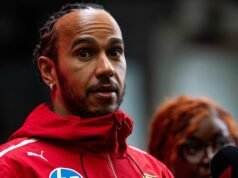 El presidente de Ferrari, John Elkann, les dice a Lewis Hamilton y Charles Leclerc que “hablen menos”