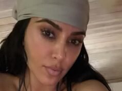 Kim Kardashian viste un bikini sexy después de compartir los resultados de sus exámenes de abogacía