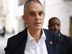 El director general de la BBC dimite por el escándalo de Trump: “Lucha por el periodismo”