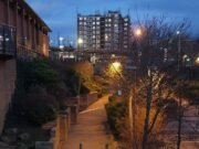 Dos colegialas agredidas sexualmente en un concurrido centro comercial: tres hombres arrestados