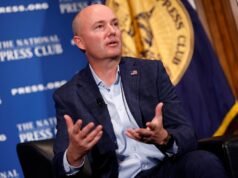 El gobernador de Utah, Spencer Cox, defiende a los arquitectos estadounidenses, no a los pirómanos