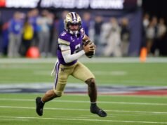 Temporada de fútbol americano universitario: selecciones de MVP para los 36 juegos