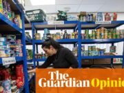 La visión de The Guardian sobre tiempos difíciles para las organizaciones benéficas del Reino Unido: luchando por hacer más con menos | Editorial