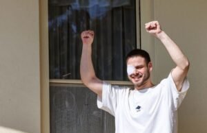 “Elijo la vida”, el ex rehén Alon Ohel relata los secuestros, la tortura y el acoso sexual de Hamás