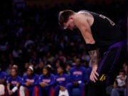 Luka Dončić y JJ Redick dicen que los Pistons se salieron con la suya con faltas y juego físico en la victoria por 22 puntos: “Viste que los árbitros lo dejaron pasar”