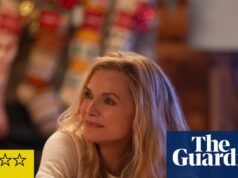 Oh. Qué. Divertido. crítica: Michelle Pfeiffer lidera el pavo navideño poco cocido de Amazon | Michelle Pfeiffer
