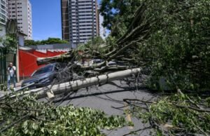 Ciclón provoca corte de energía y caos de vuelos en Sao Paulo, Brasil