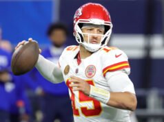 ¡Fútbol de fantasía en vivo! Mire el domingo para obtener consejos actualizados sobre salidas/sentados y actualizaciones de clasificaciones para la Semana 14