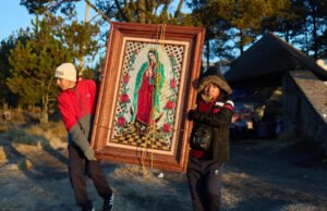 Miles de fieles inundan la Ciudad de México para la romería de la Virgen de Guadalupe