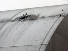 El escudo protector del reactor de Chernobyl quedó tan dañado por el ataque con drones que ya no contiene radiación, dice la OIEA