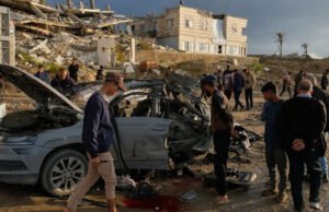 Israel golpea un automóvil en la ciudad de Gaza y afirma que mató al alto comandante de Hamas