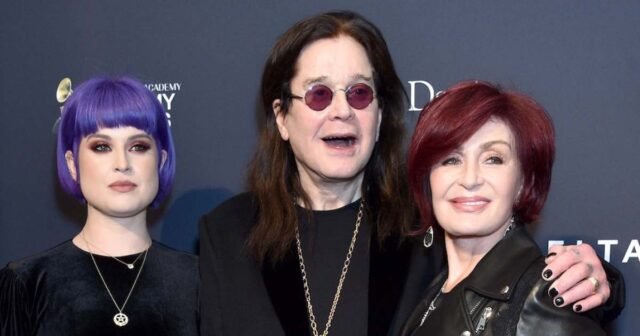 GettyImages-1201981174-Sharon-Kelly-Osbourne-Mark-What-Would-Have-Been-Ozzy-77th-Birthday.jpg