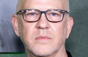 Ryan Murphy le da crédito a Nip/Tuck por hacer que la cirugía plástica sea menos tabú