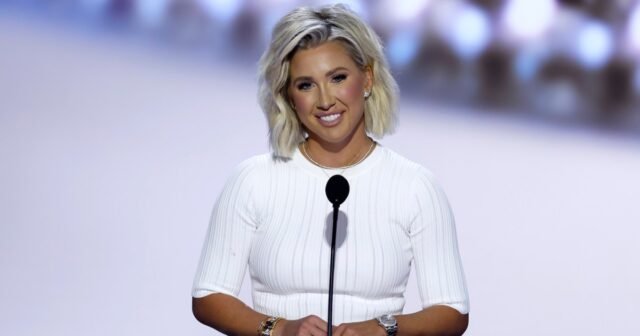 Savannah-Chrisley-GettyImages-2162332195.jpg