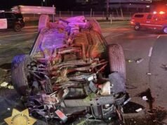 Mujer de 21 años alcanza velocidades de 130 mph durante una persecución policial en la autopista 101 que termina en volcadura y arresto – The Mercury News