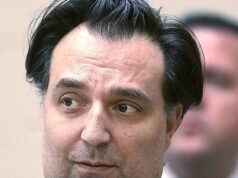 El presunto asesino de su esposa, Brian Walshe, pudo haber buscado pornografía sobre cónyuges infieles