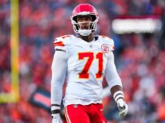 Josh Simmons de los Chiefs pasa a IR después de una cirugía de muñeca, el novato LT se perderá al menos 4 juegos más