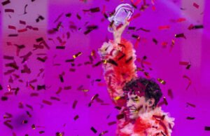 Nemo, ganador de Eurovisión, devuelve el trofeo por la participación de Israel