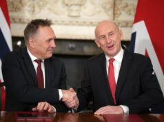 Reino Unido y Noruega realizarán patrullas navales conjuntas para proteger cables submarinos y rastrear submarinos rusos