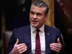 Calor en Hegseth por golpes de barcos: cartas