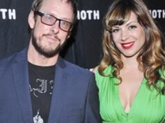 La esposa del bajista de Weezer solicita el divorcio después del tiroteo en LAPD