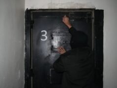 Alemania alarmada por informes de militantes del EI que escapan de prisiones sirias