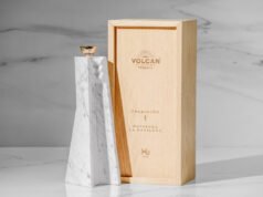 Popular marca de tequila presenta botella de mármol italiano de 2.900 dólares