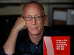El creador de Dilbert, Scott Adams, muere de cáncer a los 68 años, enviando un mensaje desgarrador desde más allá de la tumba.