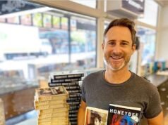 Craig Silvey: los textos que el exitoso autor infantil australiano supuestamente envió a un pedófilo, mientras sus famosos libros Jasper Jones y Runt son retirados de las estanterías