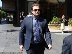 Profesor de gramática de Knox condenado por manipular a un niño de 15 años para tener relaciones sexuales en Grindr