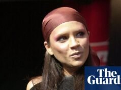 Victoria Beckham encabeza la lista de ventas de sencillos en el Reino Unido mientras los fanáticos muestran su apoyo por la disputa de Brooklyn | Victoria Beckham
