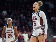 Desglose de los 25 mejores de la encuesta de baloncesto universitario femenino de AP