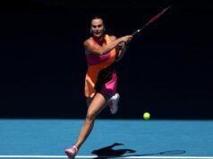La dominante Sabalenka deja a un lado al adolescente Jovic y llega a semifinales
