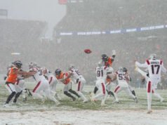 Campeonato de la AFC: CBS abandona las líneas de clasificación digital mal ejecutadas que provocaron que los jugadores de los Patriots vestidos de blanco desaparecieran en la transmisión