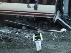 Un trágico capítulo sobre los trenes sume en crisis a la superpotencia ferroviaria española